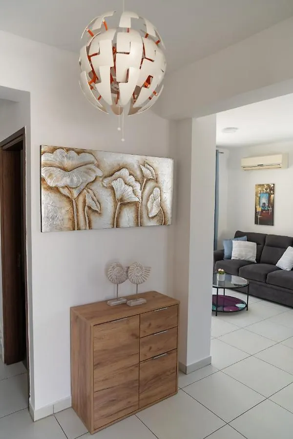 Dafni Villa Ekaterina 3 Bdrm Protaras