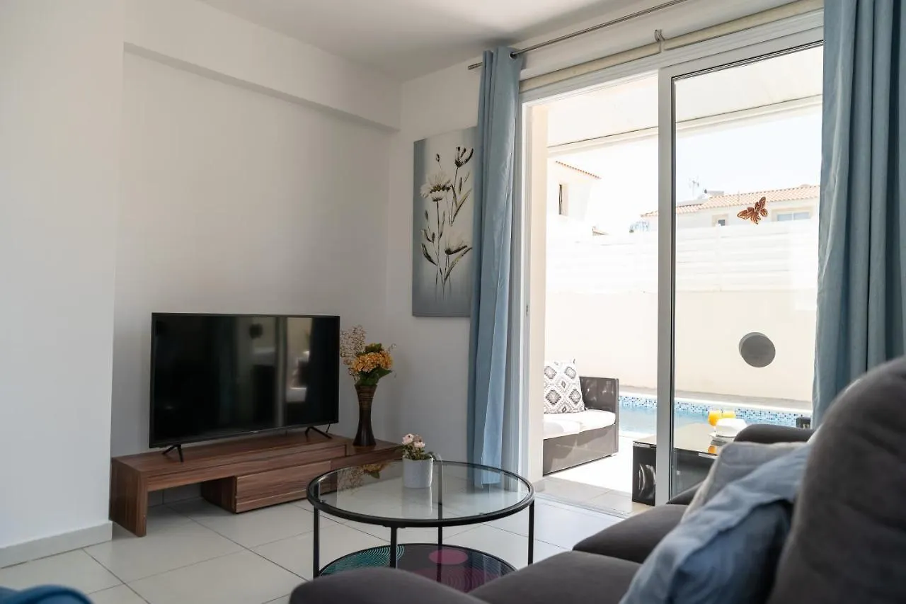 Dafni Villa Ekaterina 3 Bdrm Protaras