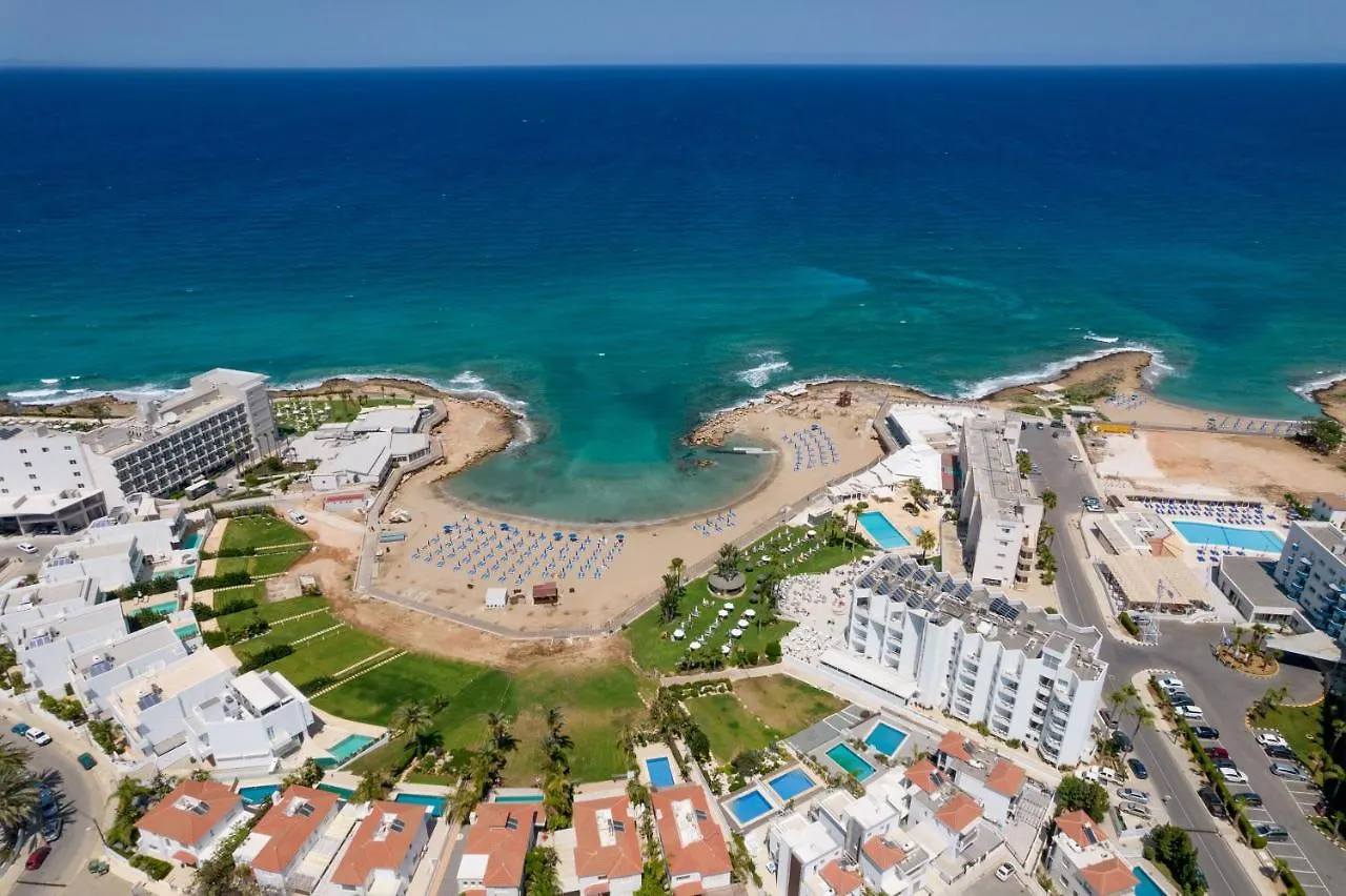 Dafni Villa Ekaterina 3 Bdrm Protaras