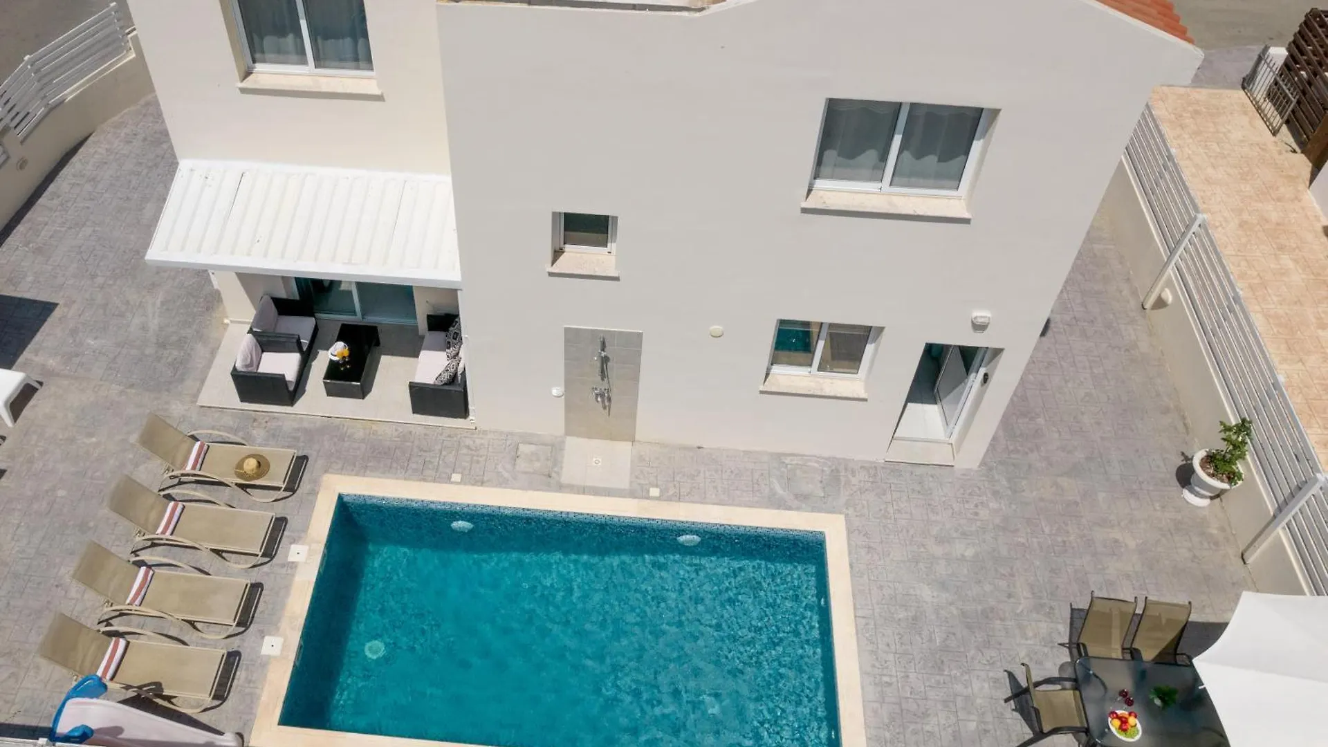 Dafni Villa Ekaterina 3 Bdrm Protaras Cypr